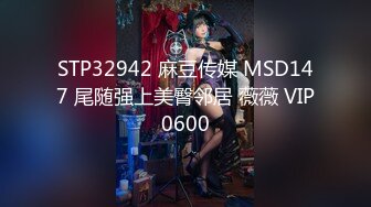 STP24640 2022新年倾情奉献县城小剧院夜场大尺度精彩情色演出舞女一丝不挂跳艳舞钢管舞现场沐浴自摸带酒的啤酒自慰现场火爆