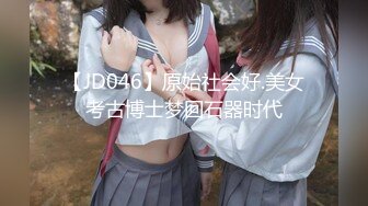 女的很漂亮 有意境 丰腴身村完美绝伦 丰乳翘臀性感迷人??4V