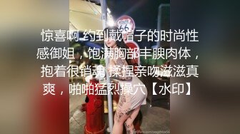 肥臀少妇屁股大生男娃。狂操她的大屁股还要口爆她