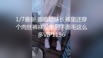 商场厕所偷拍漂亮的高跟鞋少妇