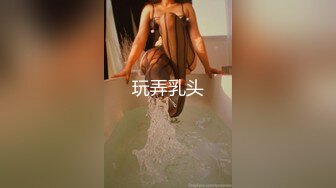 “我闺蜜天天和我吹嘘他男友厉害下次你帮我制服她”