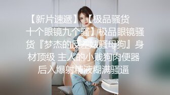 漂亮的两个女孩没事做，玩点激情