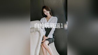 华裔帅哥Tyler Wu,和欧美小哥浪漫缠绵,好想加入他们～