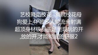 童颜巨乳新来的极品妹子全程露脸精彩户外直播，漏着骚奶子大黑牛插进去自慰逼逼好骚，自己舔奶头舔淫水好骚