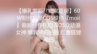  乖巧美少女瑶瑶！被炮友各种操！大屌深喉吸吮，沙发上骑乘位打桩，扶着窗台站立后入