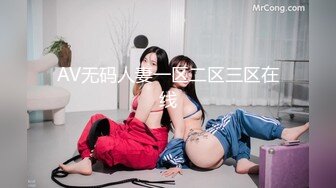 商场女厕刁钻角度偷窥背带,裤美女的无毛小嫩鲍