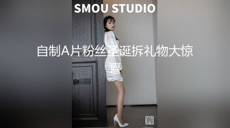  和黑丝美女同事去她家里偷情（她老公出差了）骚的很完美露脸l