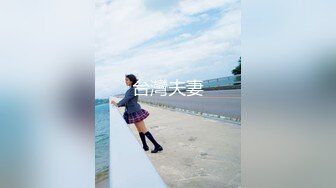 CosPlay 爆机少女-喵小吉 [碧蓝航线大凤] 长靴机车女郎粉乳美鲍无水印[61P+1V/775M]