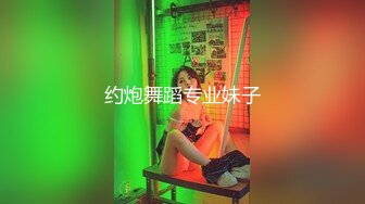 三人行序章：单男各种姿势操翻反差骚女友