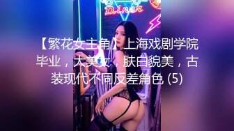 推特天体摄影大神【一枫叶子】女神胴体与大自然融为一体白天美景佳人晚上酒店干逼极致体验必看